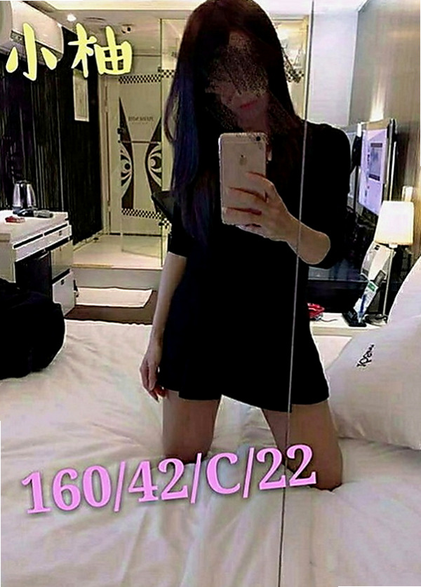 新竹定點茶|小姐外約：#寶心 |大學生妹|165cm|51kg|E罩杯|24歲|愛愛的淫叫聲 在房間回蕩 很懂配合找Ｇ點喔   屬於你們小小空間 可激情的享用 纏纏綿綿交結