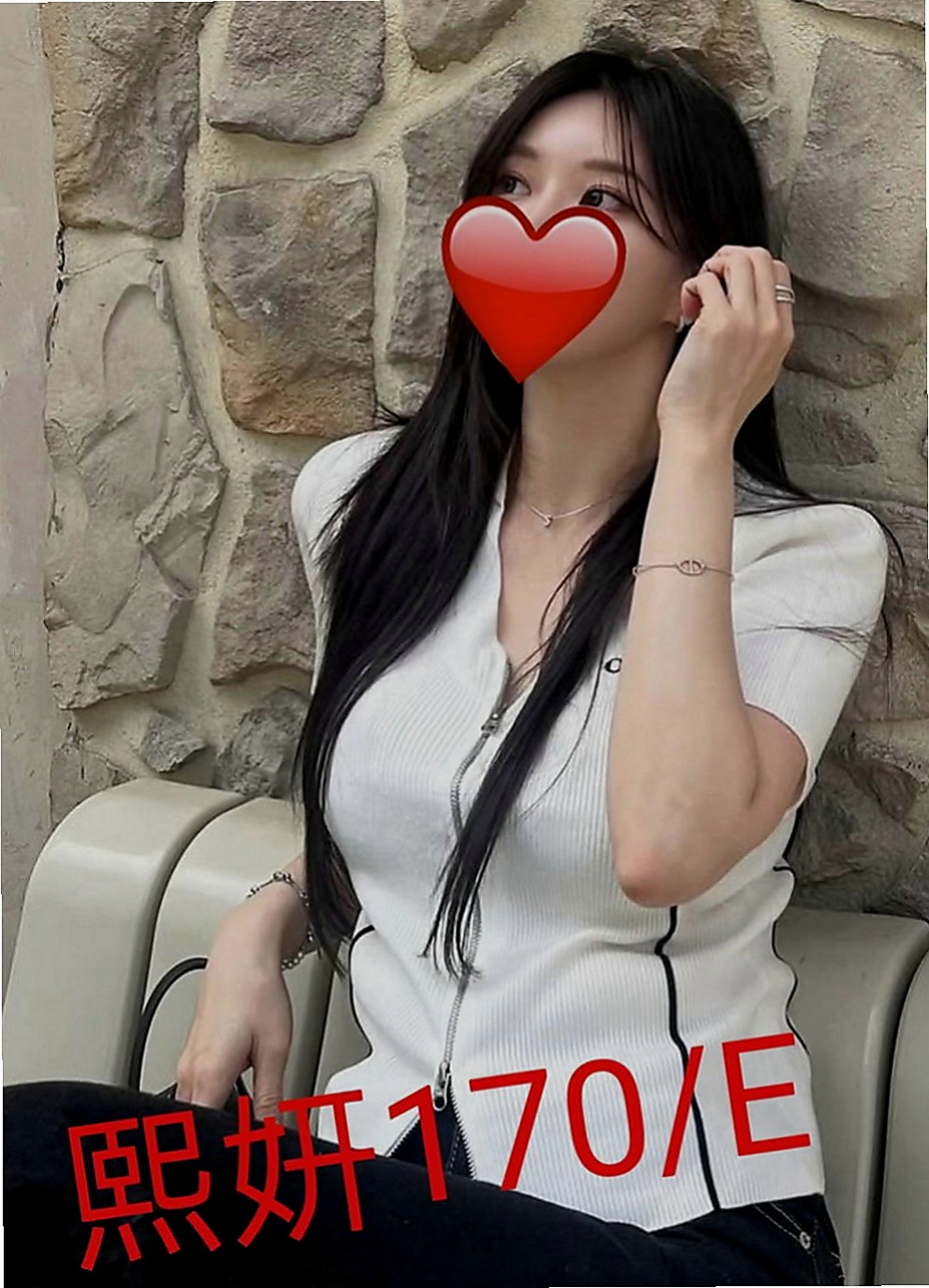 台南找茶：柔君 |健身正妹|164cm|43kg|D罩杯|21歲|齊臀短裙、 滑溜溜的在幫你打個奶泡 深喉 冰火 舌吻，無套吹，