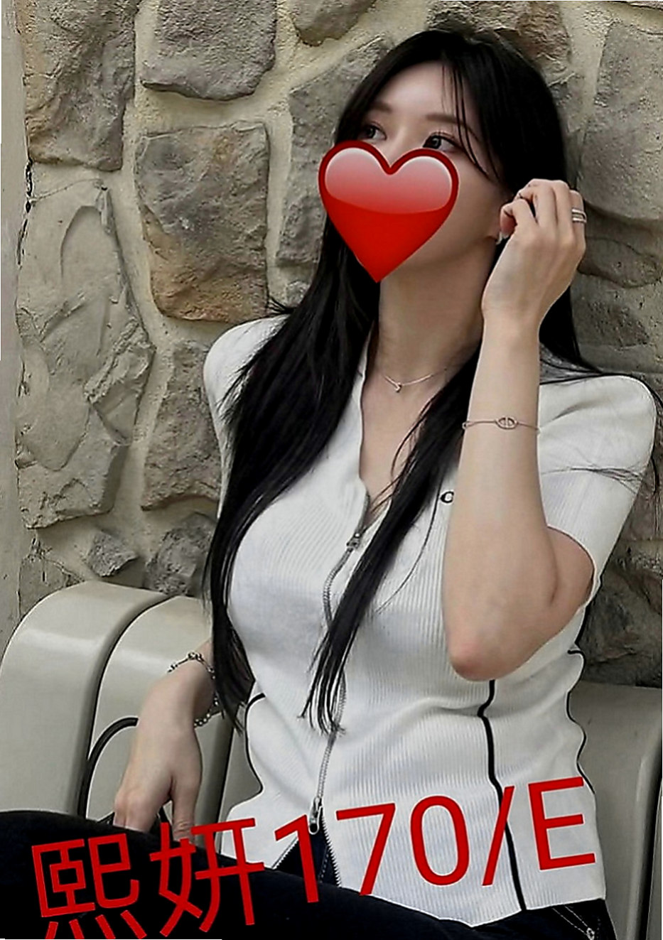 台南找茶：柔君 |健身正妹|164cm|43kg|D罩杯|21歲|齊臀短裙、 滑溜溜的在幫你打個奶泡 深喉 冰火 舌吻，無套吹，