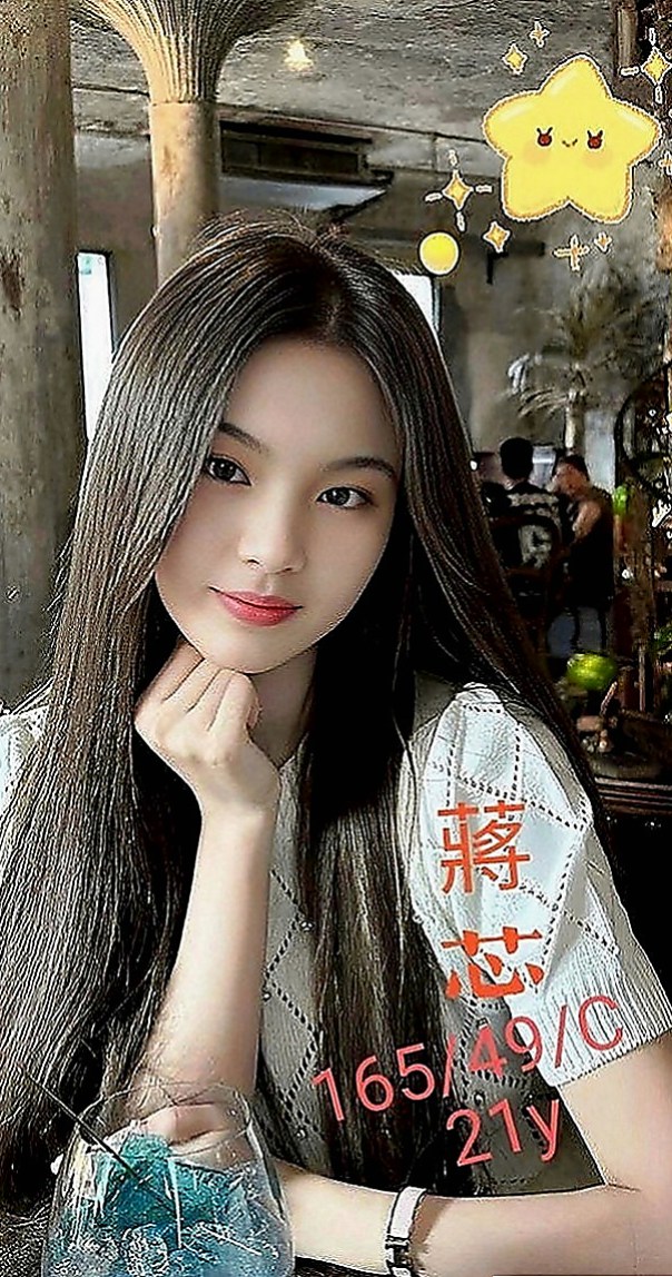 林園外約按摩：家銘 |小模兼職|166cm|47kg|D罩杯|21歲|很溫柔好相處 有女友fu ，客人說很敏感，水多多   可以舔蛋蛋 LG 舔全身，是一個喜歡愛愛的女生