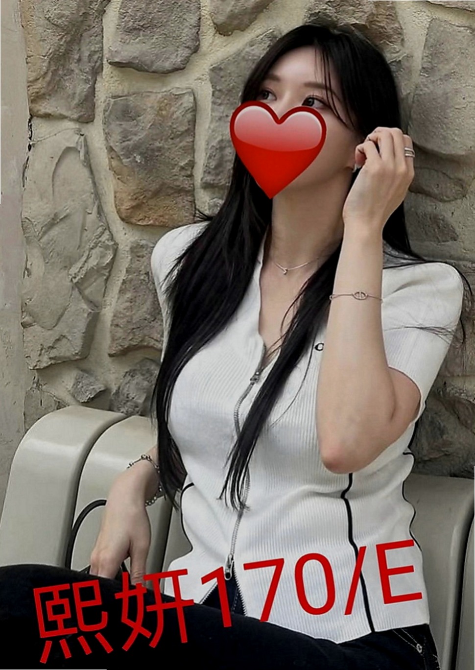 台南找茶：柔君 |健身正妹|164cm|43kg|D罩杯|21歲|齊臀短裙、 滑溜溜的在幫你打個奶泡 深喉 冰火 舌吻，無套吹，